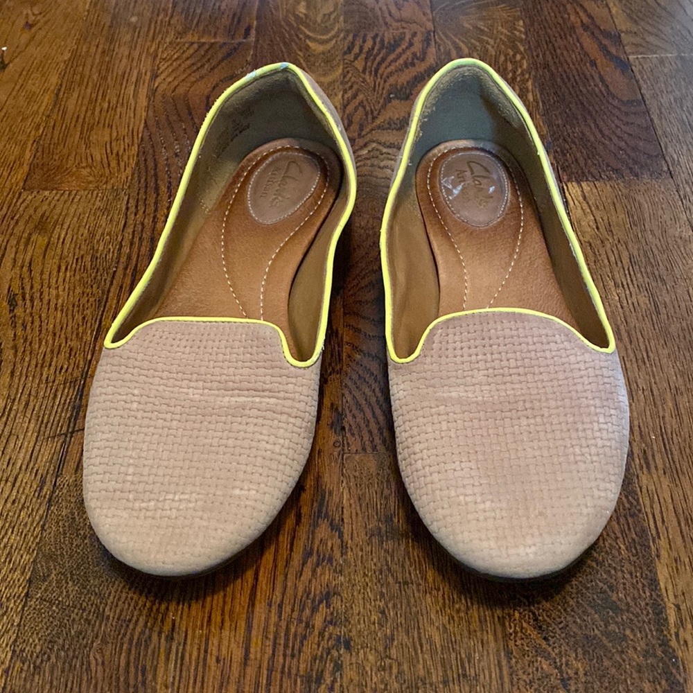 Clarks Womens Shoes Size 7 Artisan Loafer Valley Leather Tan/Yellow